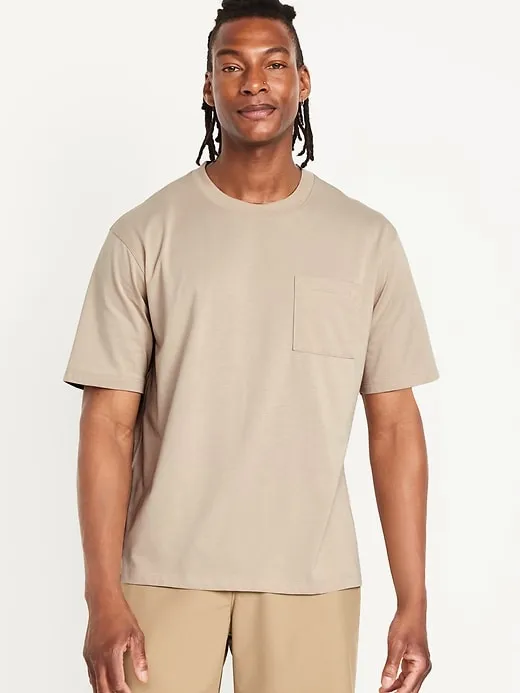 Loose Pocket T-Shirt