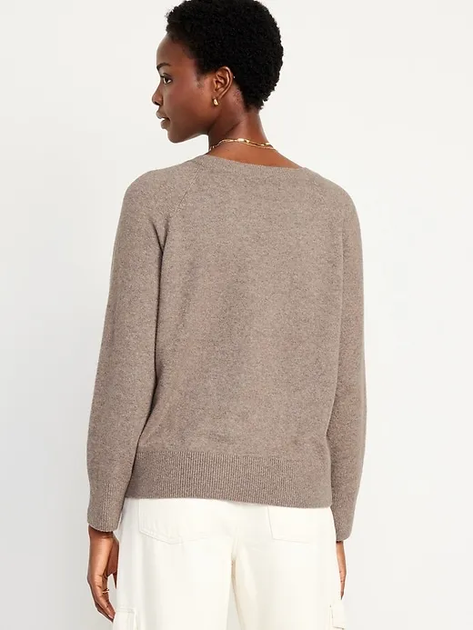 SoSoft Loose V-Neck Sweater