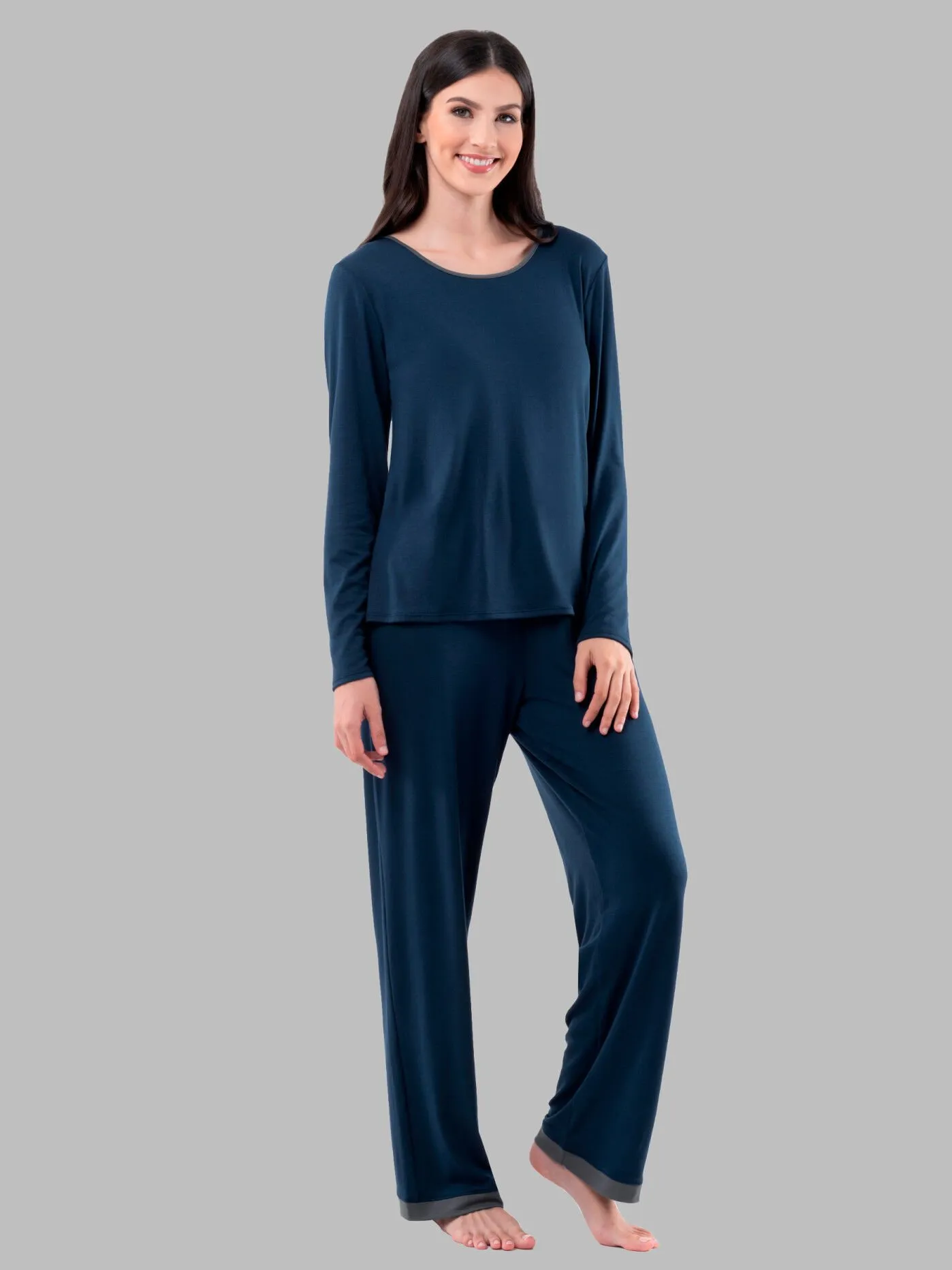 Women's Soft &amp; Breathable Crew Neck Long Sleeve Shirt and Pants, 2-Piece Pajama Set